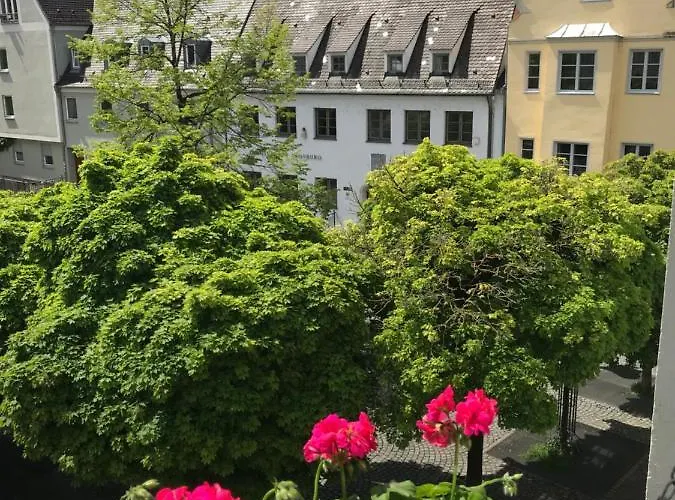 #1 Altstadtjuwel Augsburg